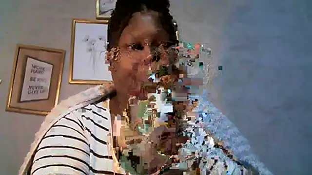 sweetmilkylady online show from July 13, 4:13 am