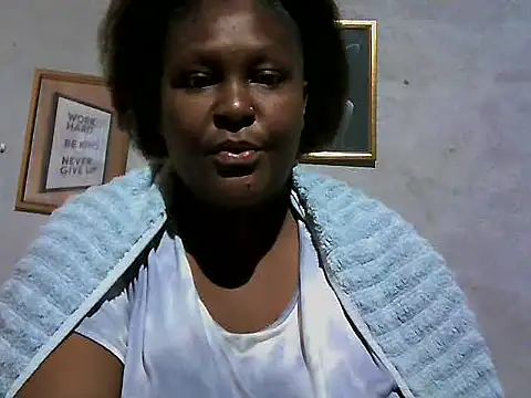sweetmilkylady online show from July 20, 4:26 am