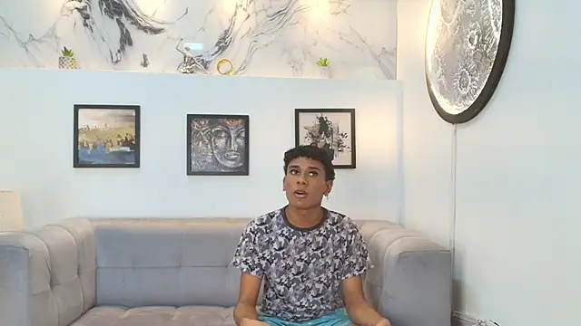 SWEET RABBIT1 online show from December 18, 8:13 pm