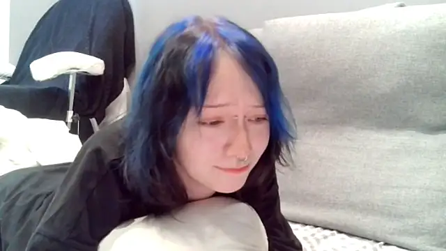 Shine Luna online show from March 15, 8:33 pm