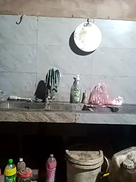 little-effy online show from March 26, 10:00 pm