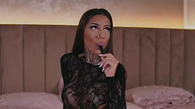 KatelynBelle online show from March 23, 10:38 pm