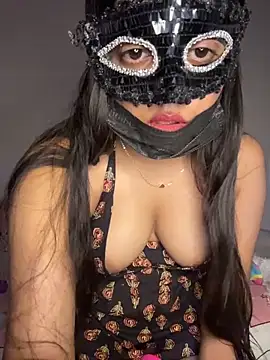 Amaira 69 online show from June 6, 6:03 pm