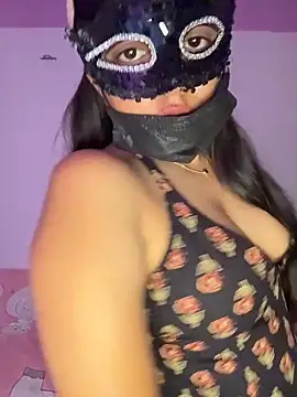 Amaira 69 online show from June 12, 1:35 am