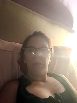 cari75 online show from January 17, 4:42 am