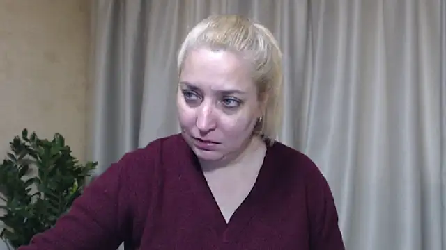 sweetpussy13 online show from June 4, 5:23 am