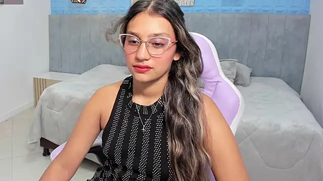 aniie princess 18 online show from May 23, 2:32 am