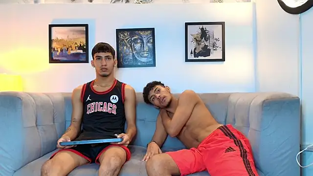 DIAMOND BLACKS online show from February 26, 8:02 am