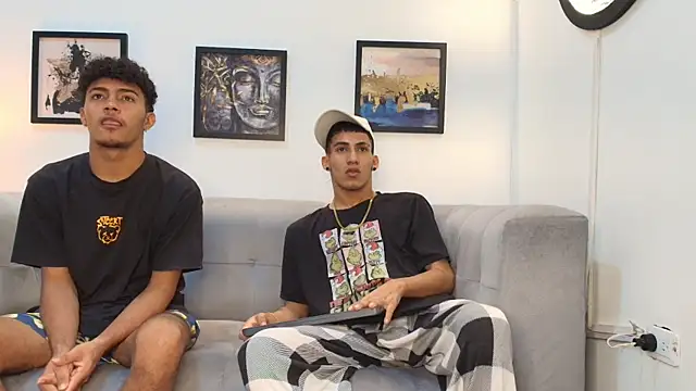 DIAMOND BLACKS online show from January 16, 7:26 am