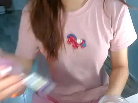 Chichi 86 online show from May 27, 12:57 pm