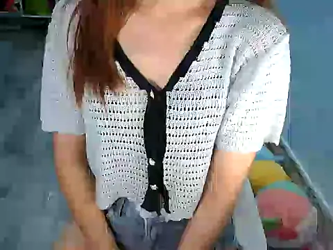 Chichi 86 online show from May 17, 11:42 am