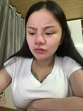 leo-kitty online show from April 2, 2:58 pm