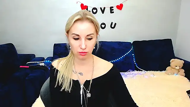 Hanna--Sweet online show from February 25, 11:42 am