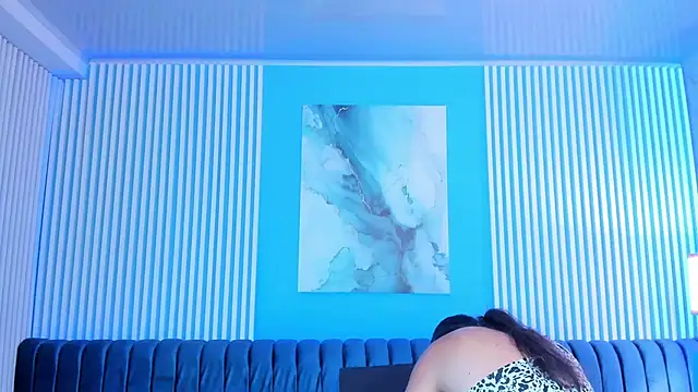 dahianeconnor online show from April 16, 11:43 am