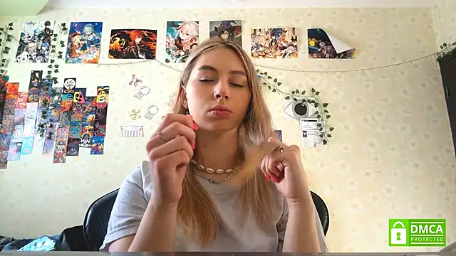 JanelBray online show from March 2, 7:26 am