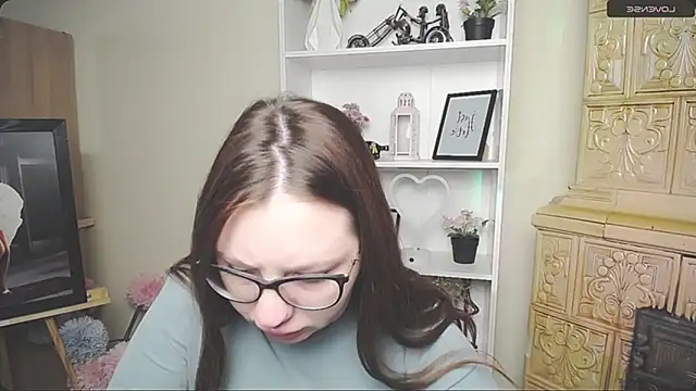 LiliaErmi online show from February 10, 8:28 am