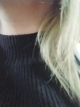 DanaMontana online show from February 2, 12:04 pm