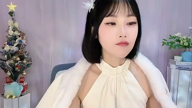 Pinkgirl520 online show from January 13, 2:06 am