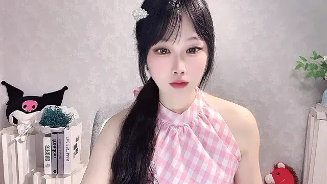 Pinkgirl520 online show from April 9, 3:09 am