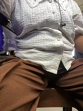 cute mahi001 online show from July 20, 1:13 pm