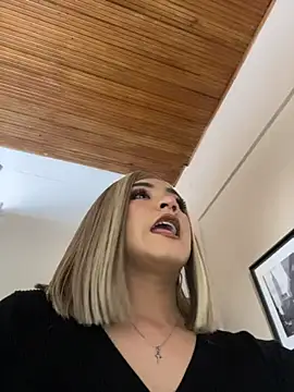 TaylorSweetI online show from June 7, 2:57 pm