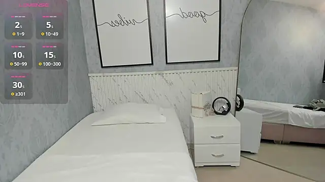 goodgirl22   online show from June 15, 11:38 pm