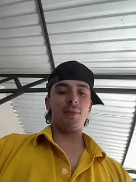 jamess 0 online show from May 26, 7:46 pm