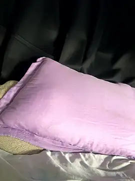 privsloirinha online show from January 16, 3:02 am