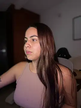 Zarahs Blare1 online show from July 24, 11:55 pm