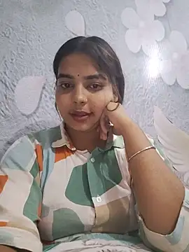 Himani 0122 online show from June 17, 8:48 am