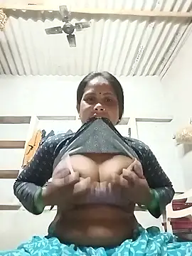 Shreya pandit online show from March 15, 7:16 pm