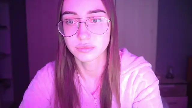 EllaWalker   online show from December 15, 12:54 pm