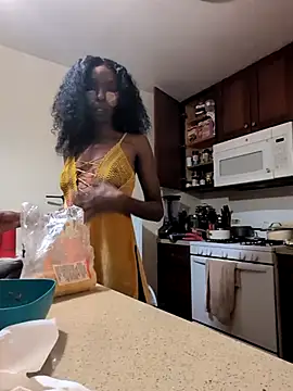 DevineBLK8 online show from January 12, 1:44 am