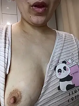 Emilyhomegirl1 online show from February 7, 5:28 pm