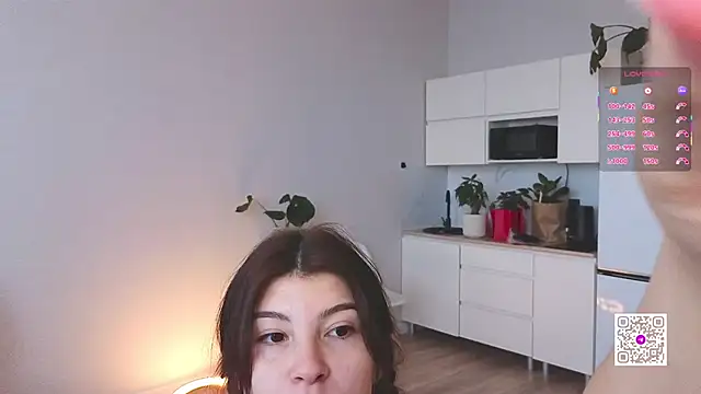 BlushKira online show from February 20, 9:33 am