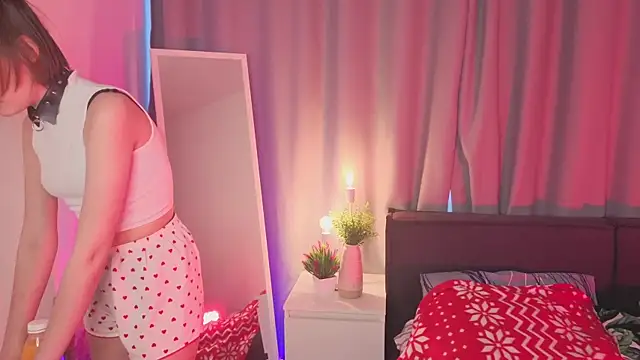 Leyla crsh online show from January 13, 5:24 am