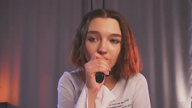 Leyla crsh online show from March 21, 8:19 am