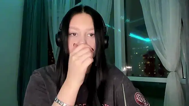 Jane Calman online show from December 16, 1:50 pm