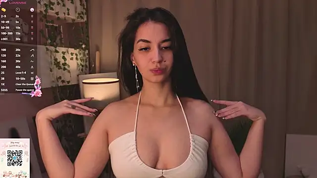 EmmyNoel online show from March 25, 7:17 pm