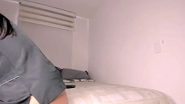aria monroee online show from June 2, 6:31 pm