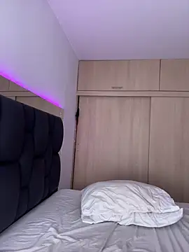 Camila sanchez25 online show from March 20, 9:20 pm