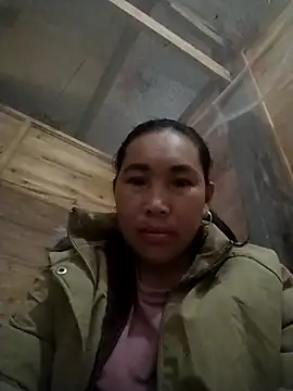 shy-jan online show from December 17, 5:33 am