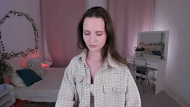 Snapshot of Ariadna_Shy chatting on September 20, 2:48 pm Ariadna Shy online show from September 20, 2:48 pm