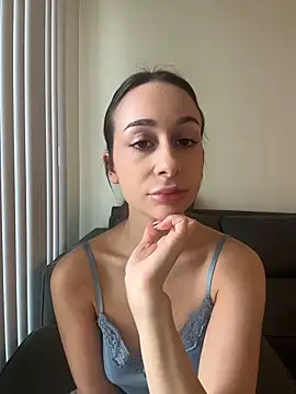 ChiaraSommer online show from February 20, 6:09 pm