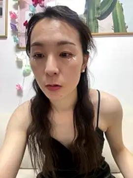 you-005 online show from January 11, 10:31 am