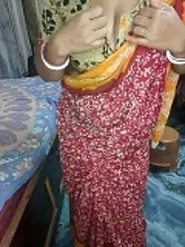 MAHI066 online show from April 9, 2:33 pm