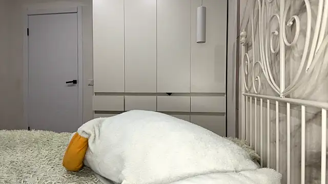 KitCerveny online show from January 6, 1:04 pm