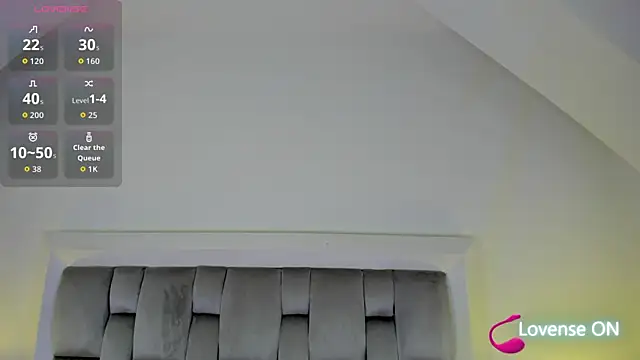 amber  ferrera online show from April 20, 1:47 pm