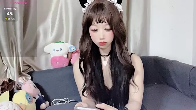 UUOO-CC online show from December 20, 6:12 pm