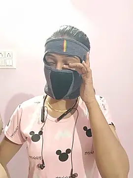 notyg240 online show from July 6, 5:59 pm